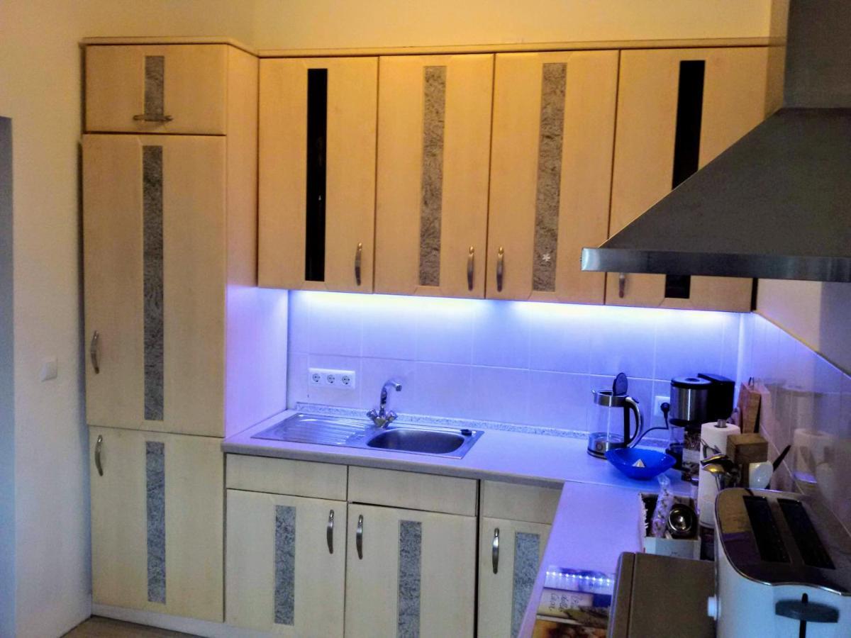 Schwarzer Adler Ferienwohnung Mit 3 Schlafzimmer, Wz, Kueche, Bad Markisch Buchholz ภายนอก รูปภาพ
