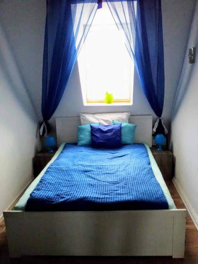 Schwarzer Adler Ferienwohnung Mit 3 Schlafzimmer, Wz, Kueche, Bad Markisch Buchholz ภายนอก รูปภาพ