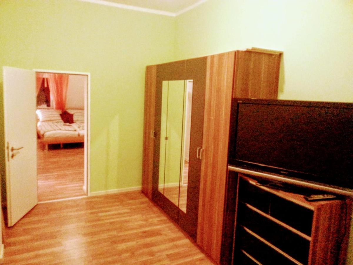 Schwarzer Adler Ferienwohnung Mit 3 Schlafzimmer, Wz, Kueche, Bad Markisch Buchholz ภายนอก รูปภาพ
