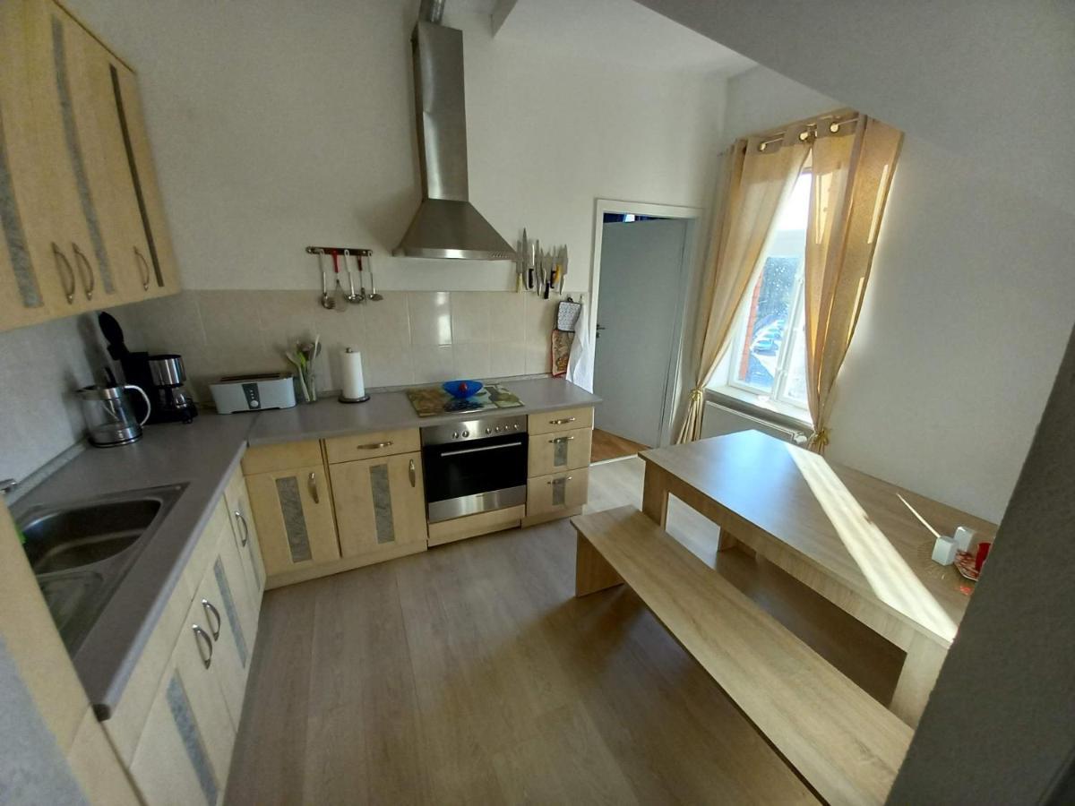 Schwarzer Adler Ferienwohnung Mit 3 Schlafzimmer, Wz, Kueche, Bad Markisch Buchholz ภายนอก รูปภาพ